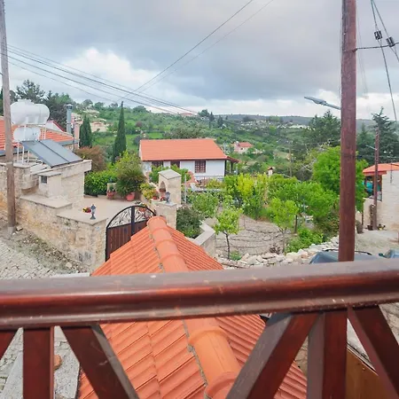 فيلة Το Αρχοντικό Της Σπυρούλας Vouni
