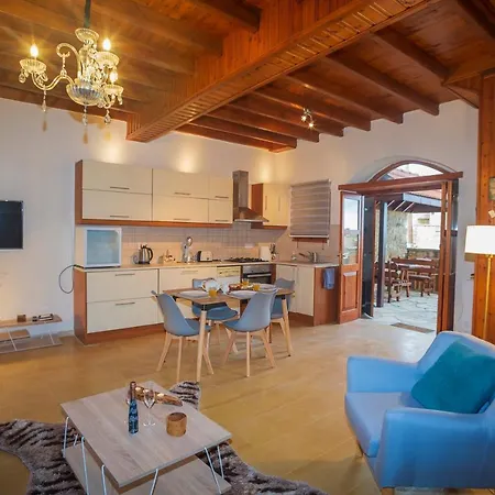 Villa Το Αρχοντικό Της Σπυρούλας Vuní